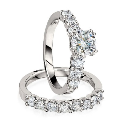 Gottlieb & Sons Engagement Ring Set: Prong-Set Round Diamond