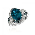 14K Vanilla Gold® Deep Sea Blue Topaz